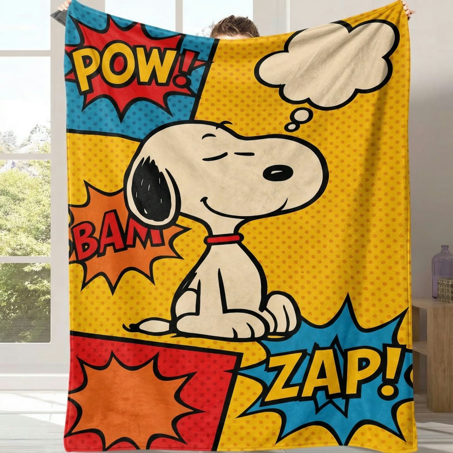 Snoopy POW! Comic Soft Blanket