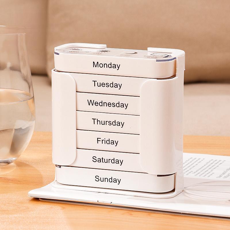 7-Day Pill Organizer™ 4 Daily Compartments • Removable Day Cases • Large Capacity